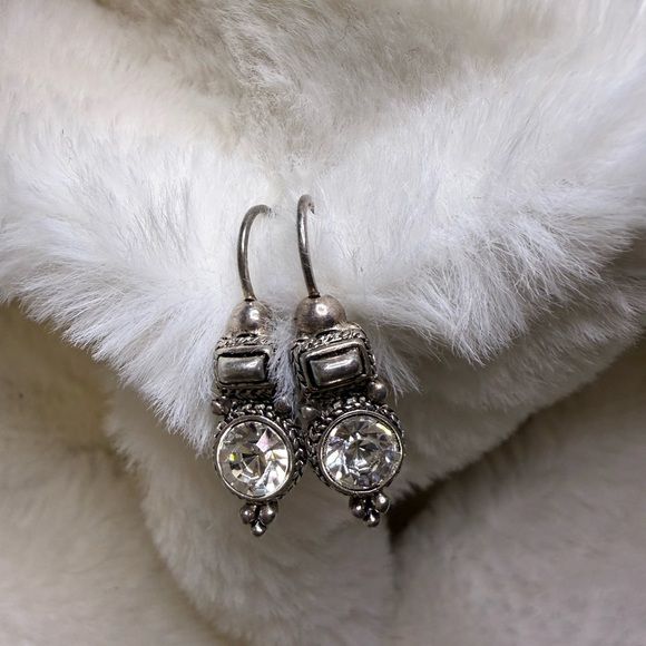 Unique Vintage Silver Crystal or CZ Drop Earrings - Picture 10 of 10